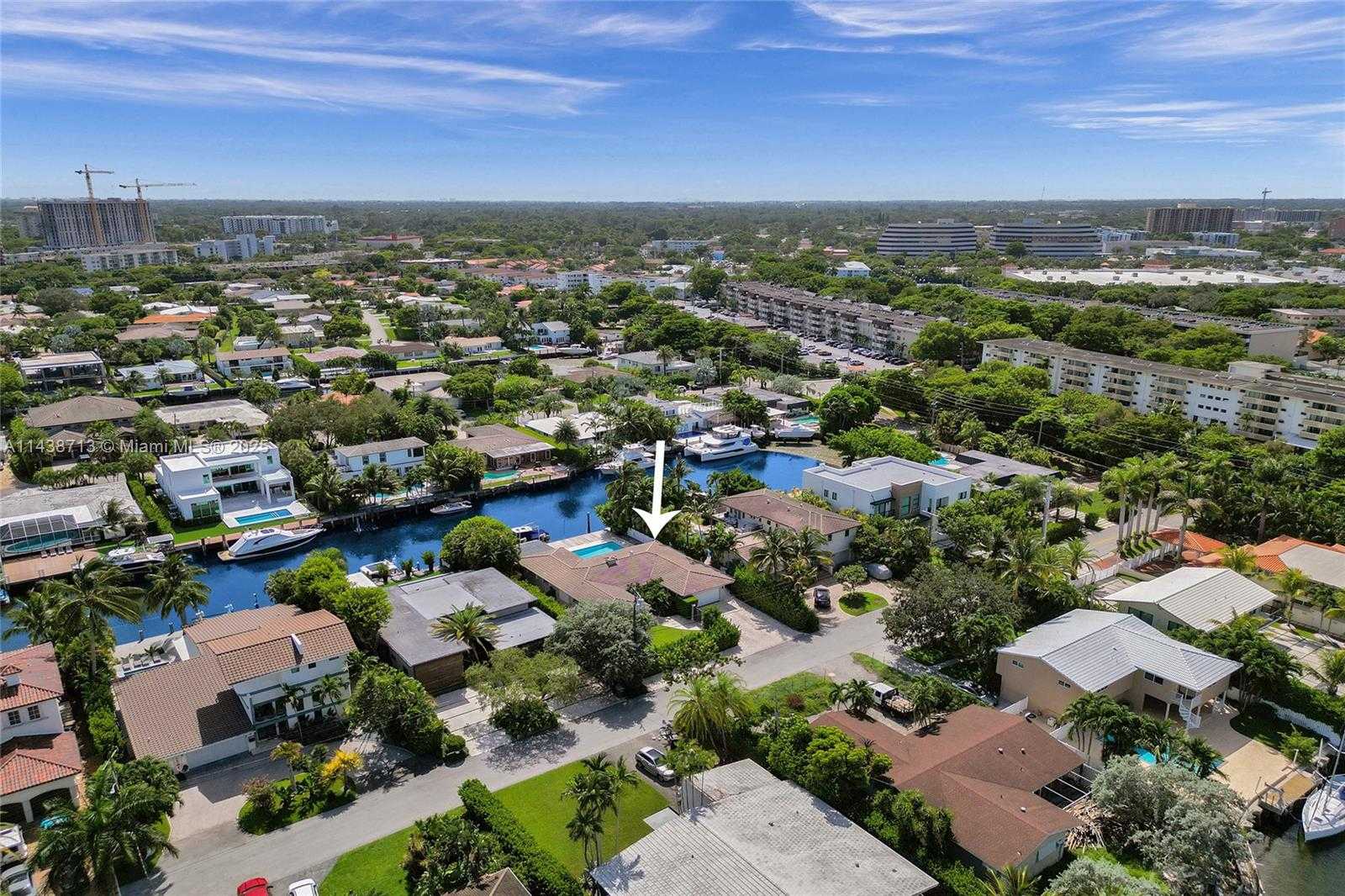 Small Image of 1912 NORTH EAST 119TH RD, North Miami Number 3