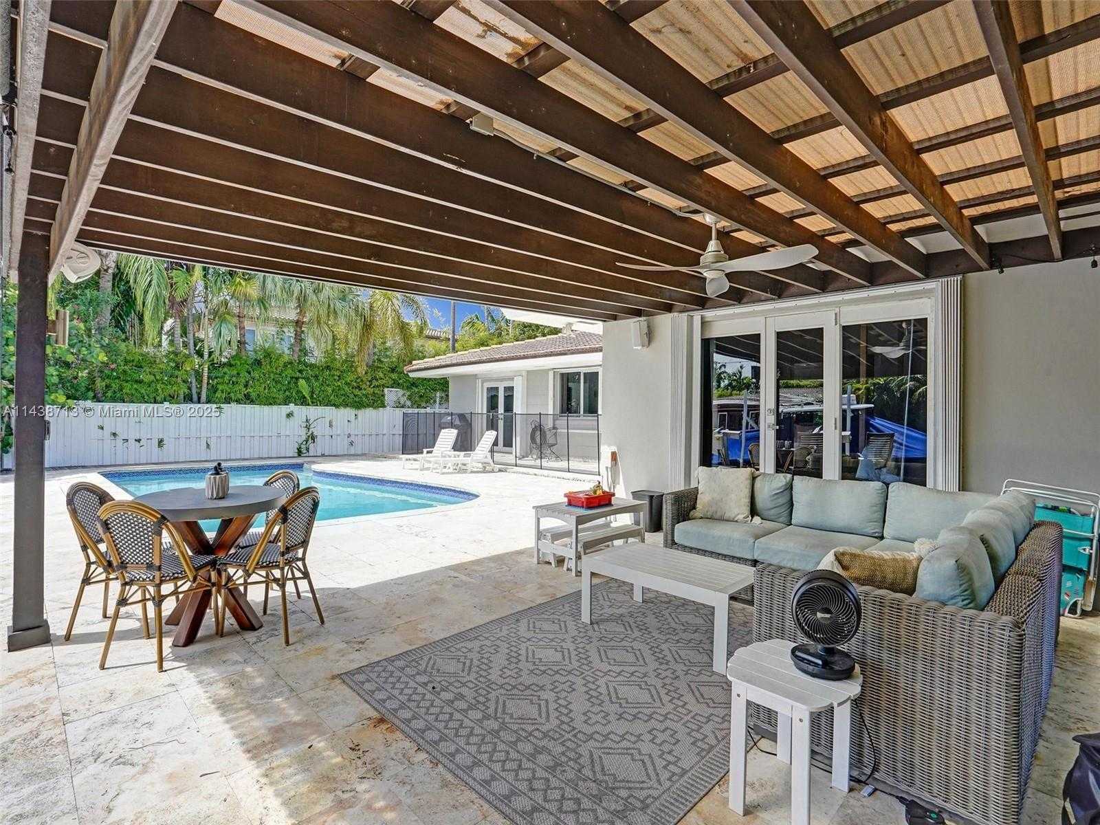 Small Image of 1912 NORTH EAST 119TH RD, North Miami Number 55