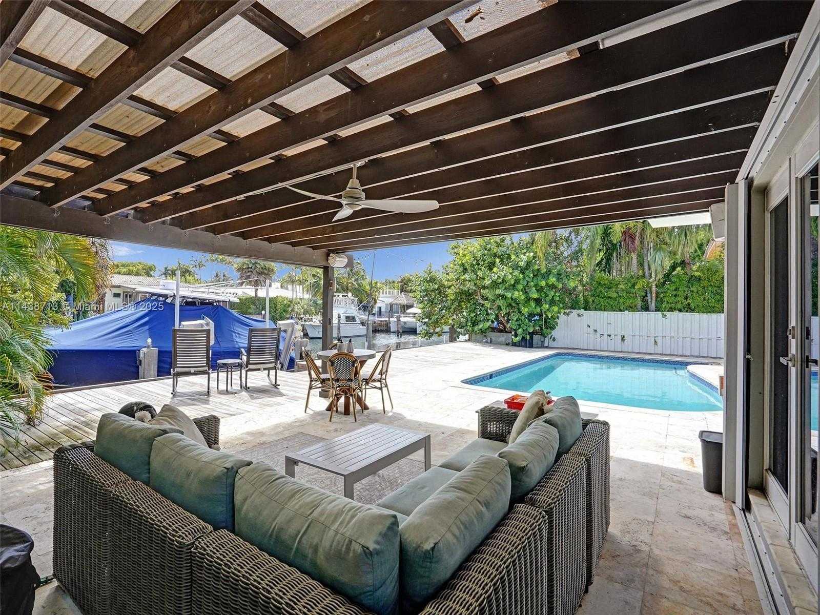 Small Image of 1912 NORTH EAST 119TH RD, North Miami Number 56