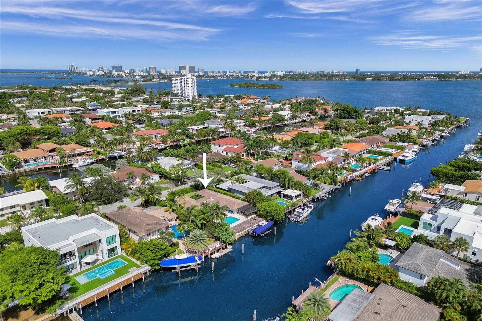Small Image of 1912 NORTH EAST 119TH RD, North Miami Number 78