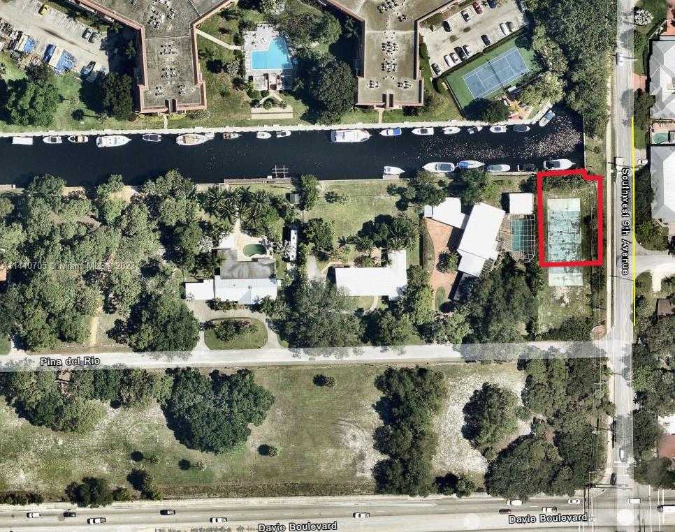 Small Image of 1127 SOUTH WEST 9TH AVE, Fort Lauderdale Number 5