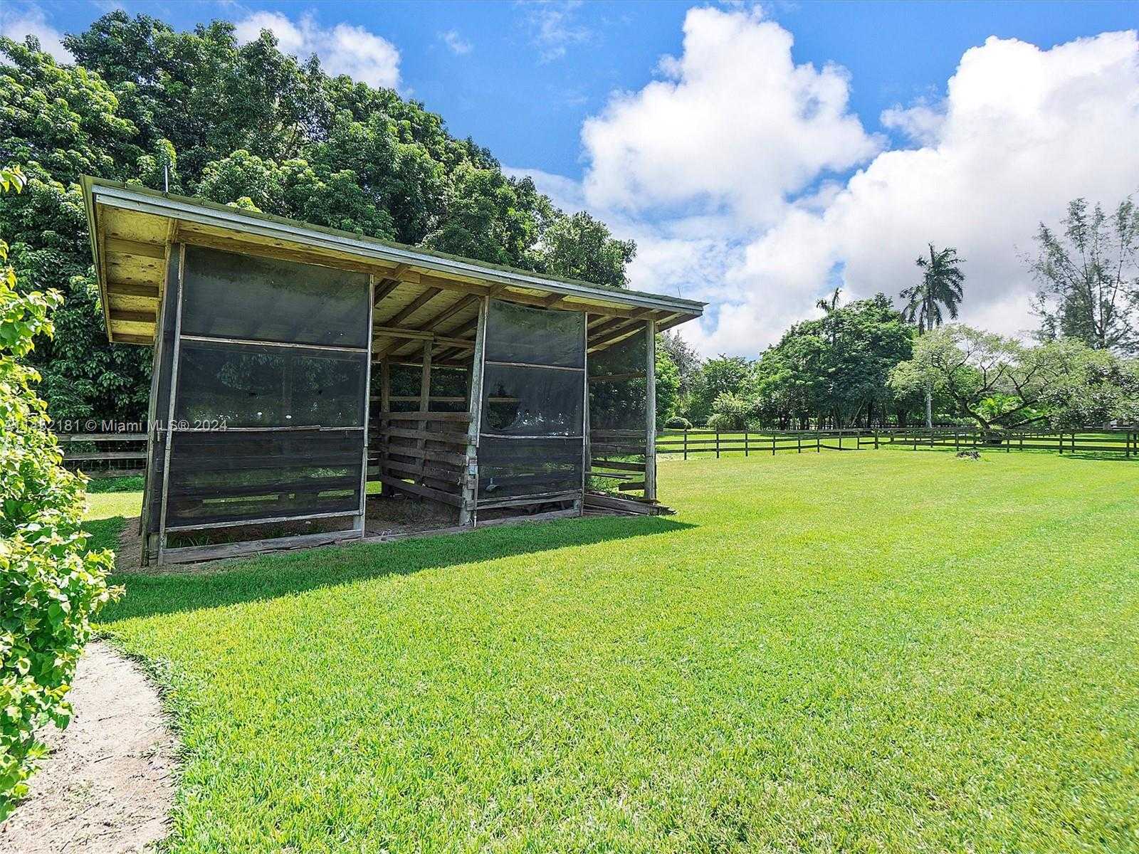 Small Image of 14490 STIRLING RD, Southwest Ranches Number 27