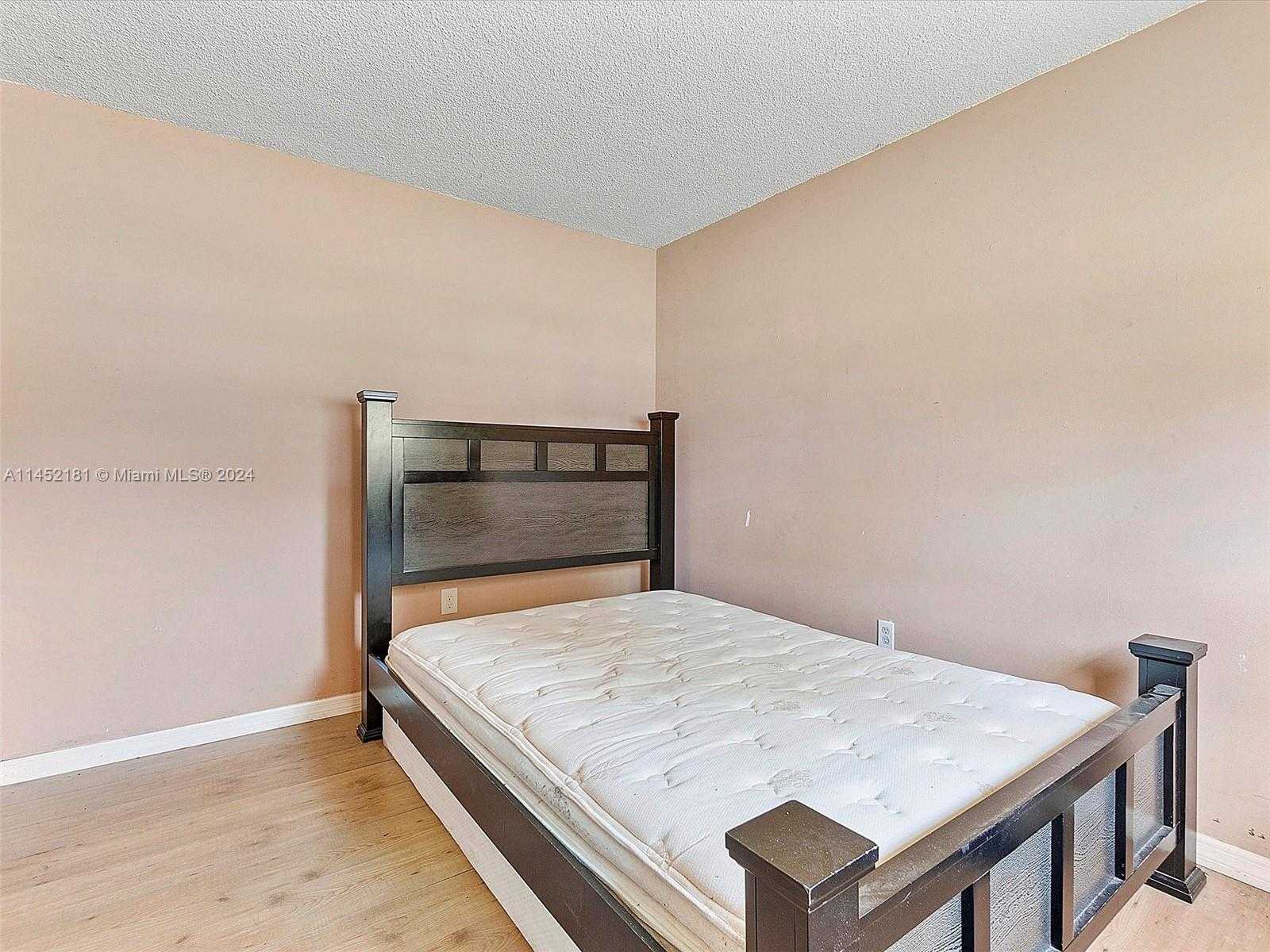 Small Image of 14490 STIRLING RD, Southwest Ranches Number 38