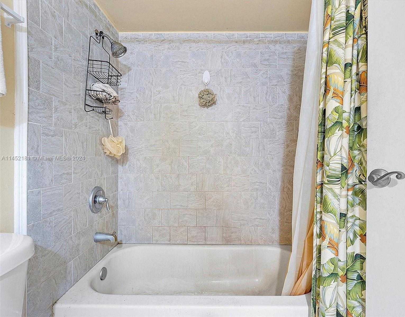 Small Image of 14490 STIRLING RD, Southwest Ranches Number 40