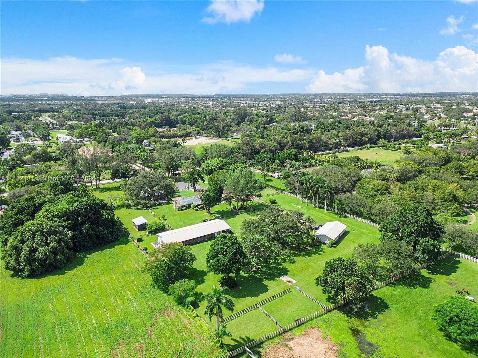 Small Image of 14490 STIRLING RD, Southwest Ranches Number 48