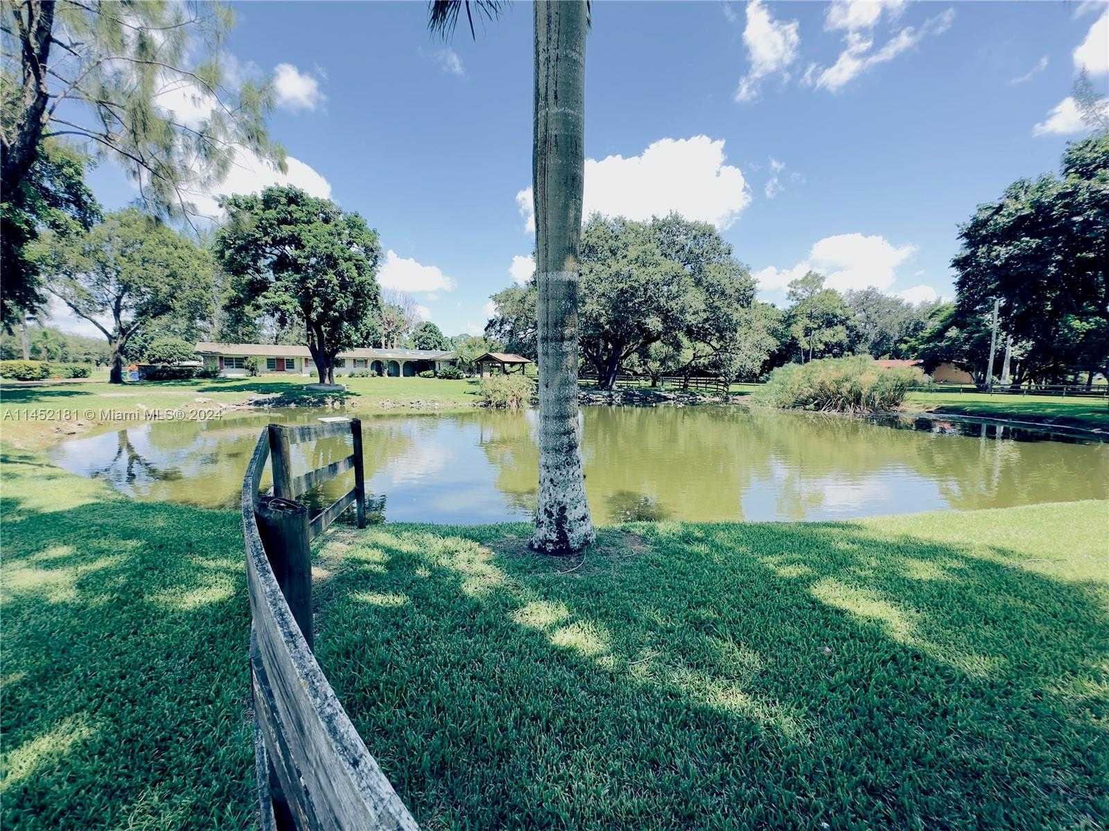 Small Image of 14490 STIRLING RD, Southwest Ranches Number 50