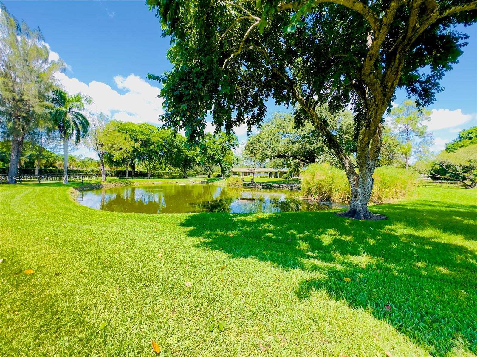 Small Image of 14490 STIRLING RD, Southwest Ranches Number 52