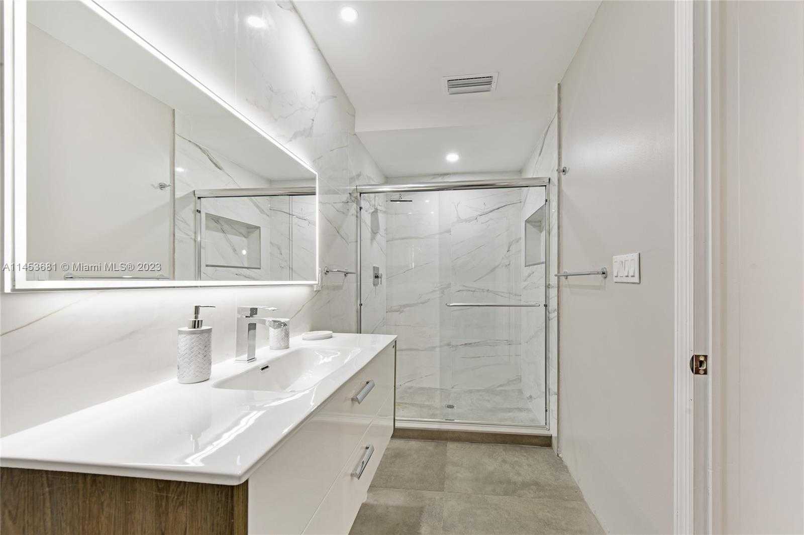 Small Image of 1314 SOUTH WEST 20TH ST, Fort Lauderdale Number 19