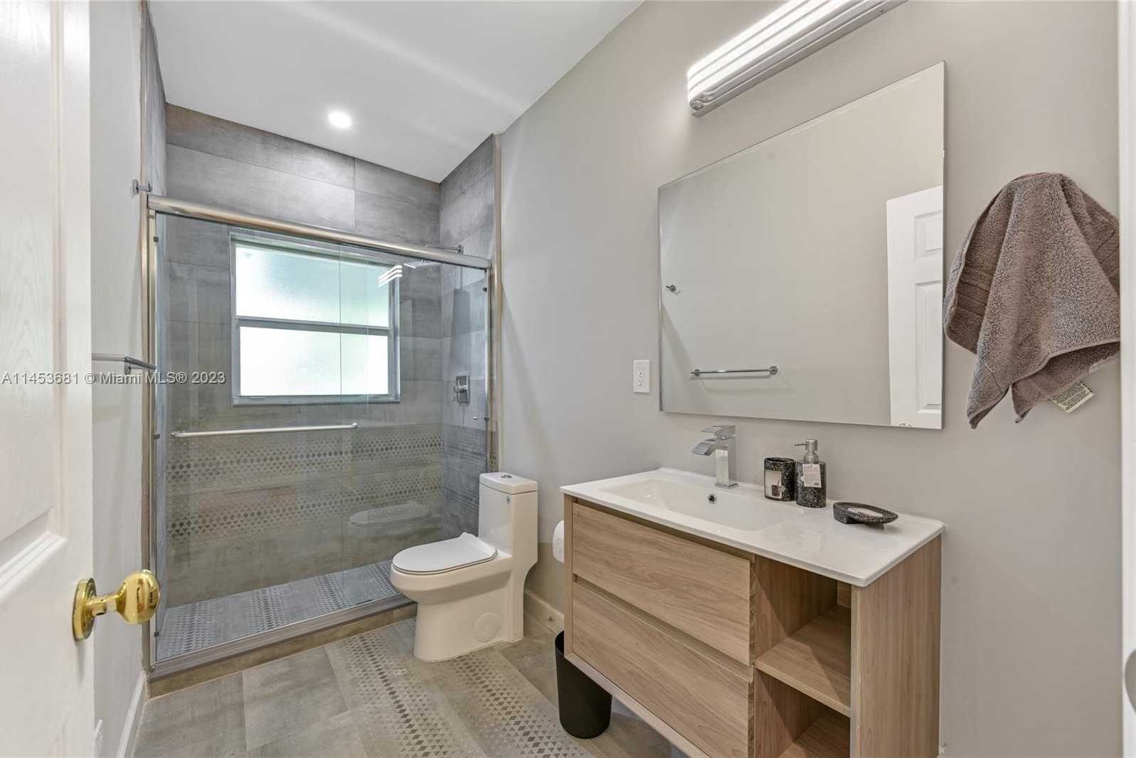Small Image of 1314 SOUTH WEST 20TH ST, Fort Lauderdale Number 23