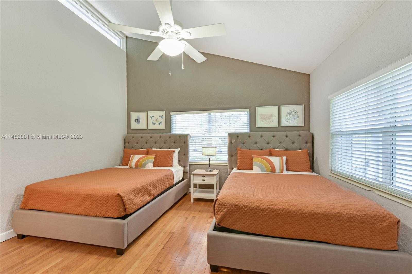 Small Image of 1314 SOUTH WEST 20TH ST, Fort Lauderdale Number 24