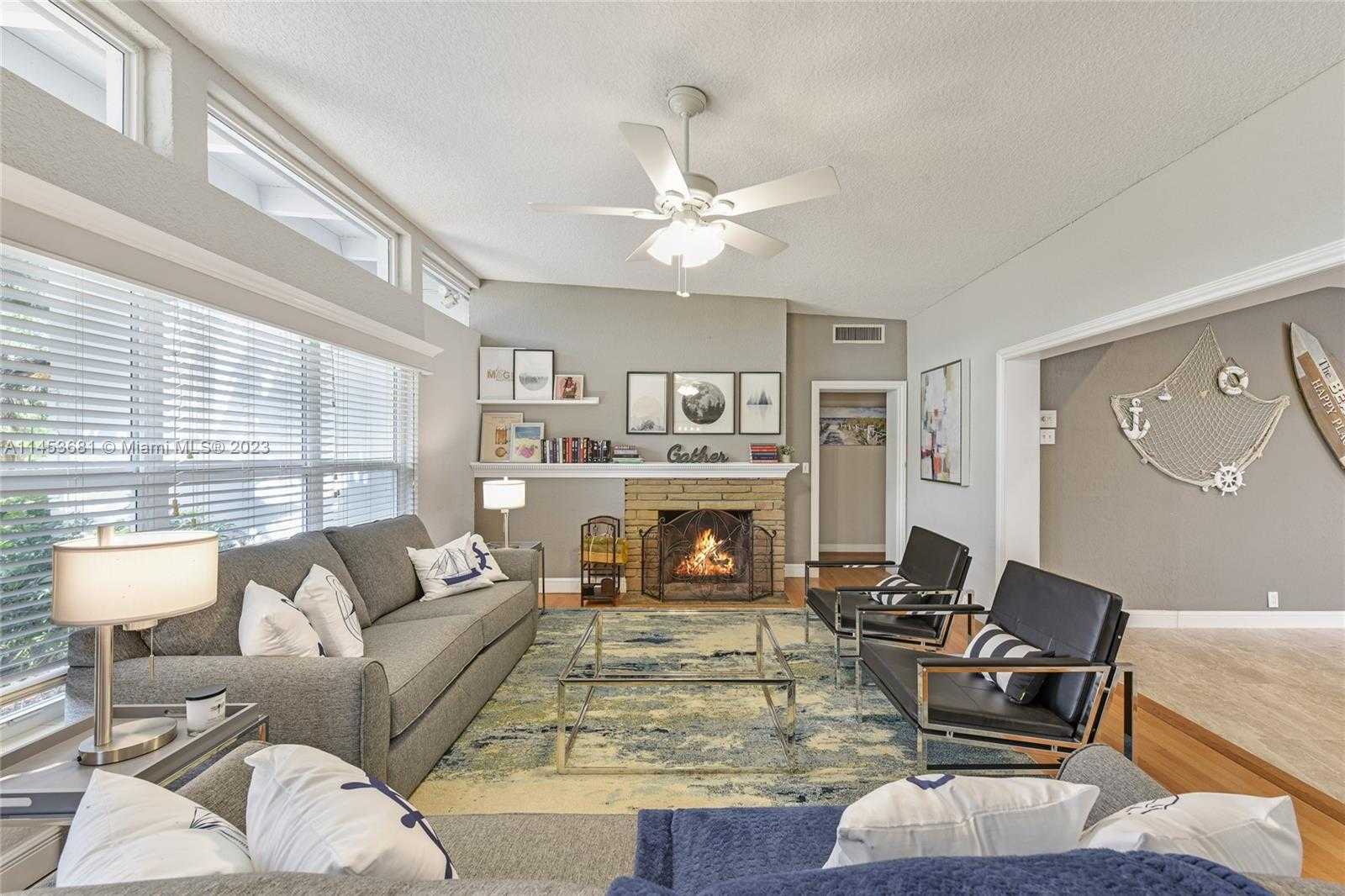 Small Image of 1314 SOUTH WEST 20TH ST, Fort Lauderdale Number 7