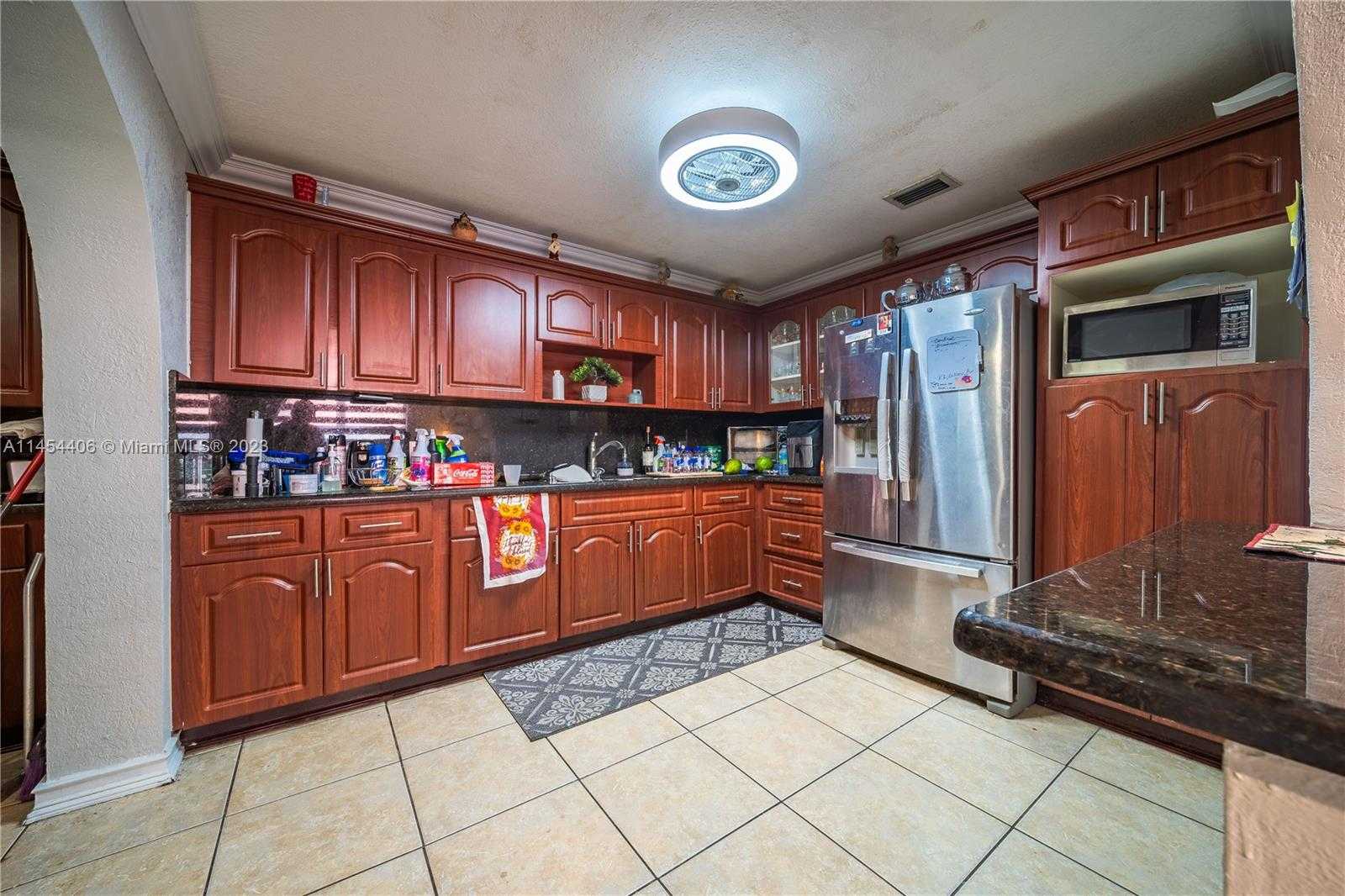 Small Image of 925 EAST 29TH ST, Hialeah Number 15