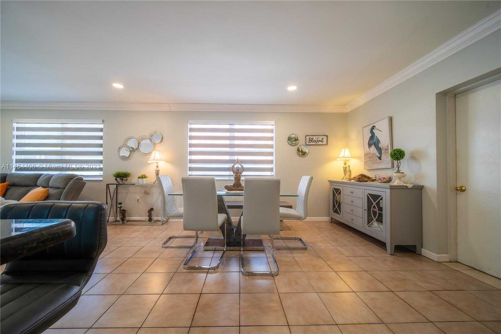 Small Image of 925 EAST 29TH ST, Hialeah Number 18