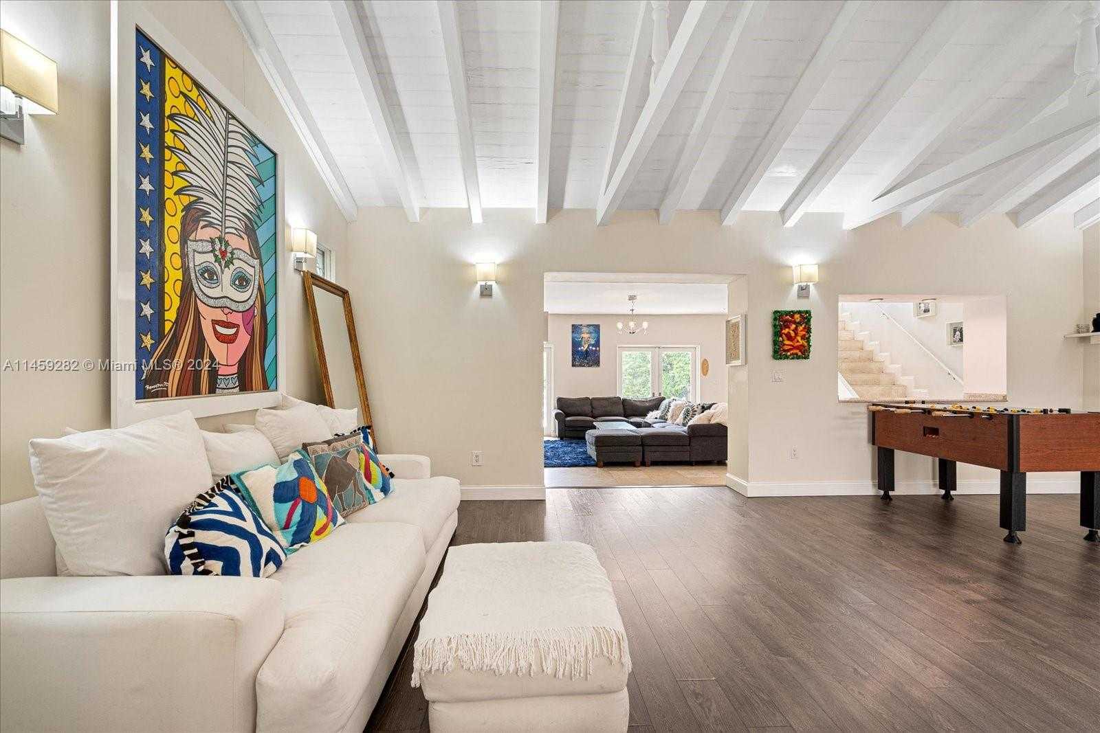 Small Image of 433 EAST DILIDO DR, Miami Beach Number 12