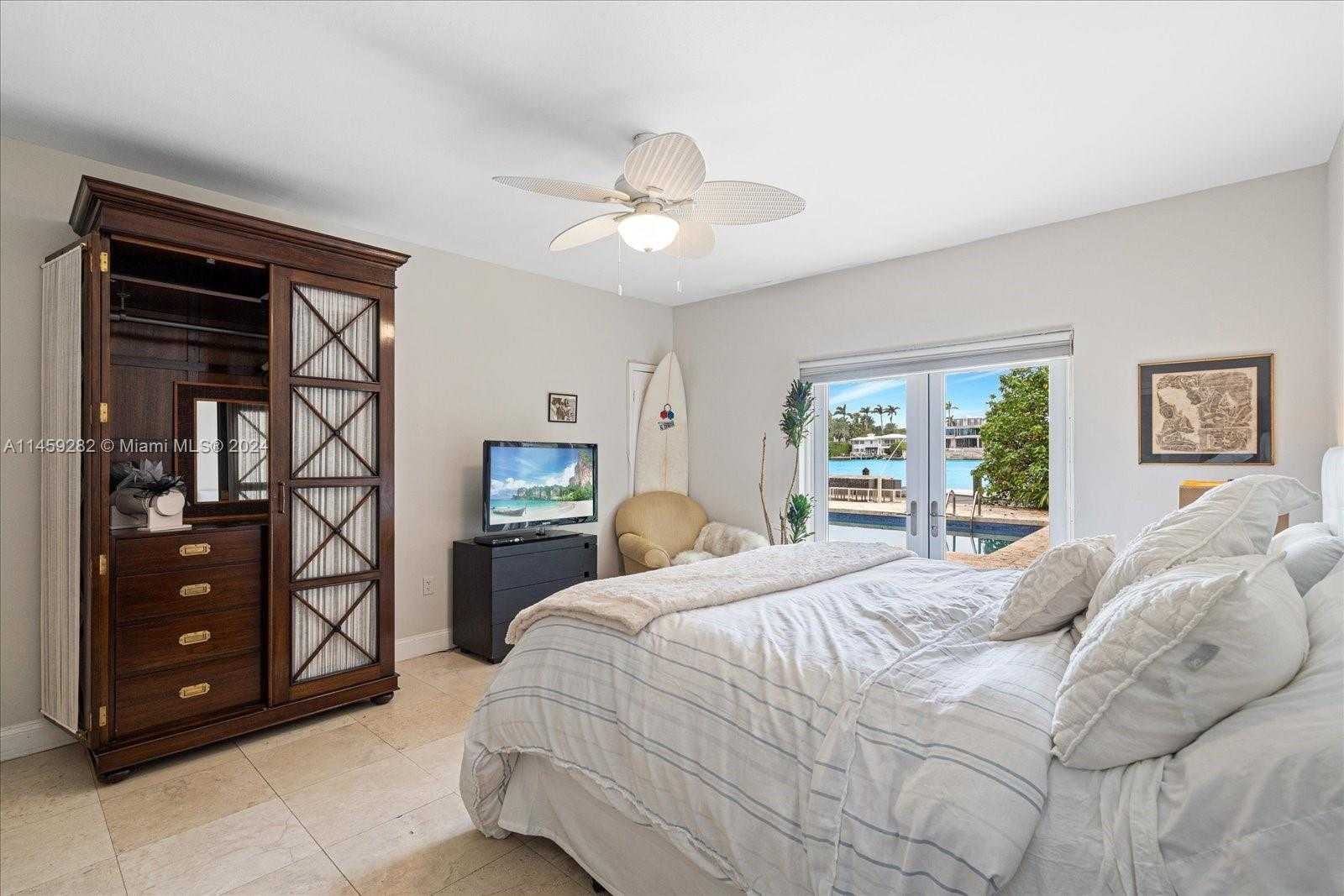 Small Image of 433 EAST DILIDO DR, Miami Beach Number 30