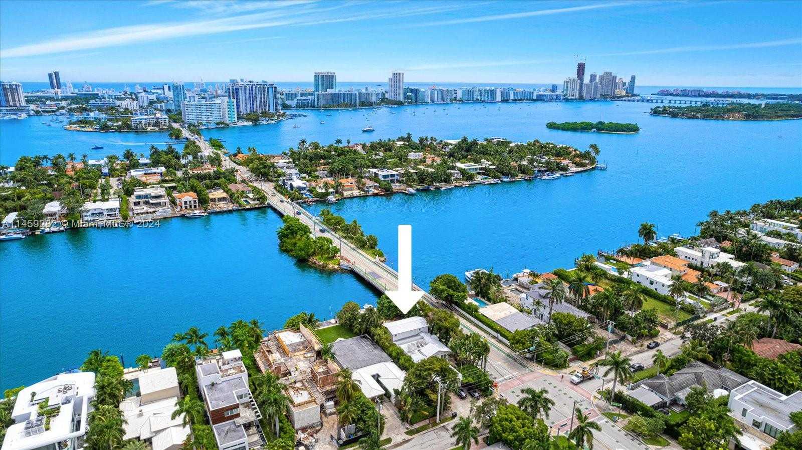 Small Image of 433 EAST DILIDO DR, Miami Beach Number 46