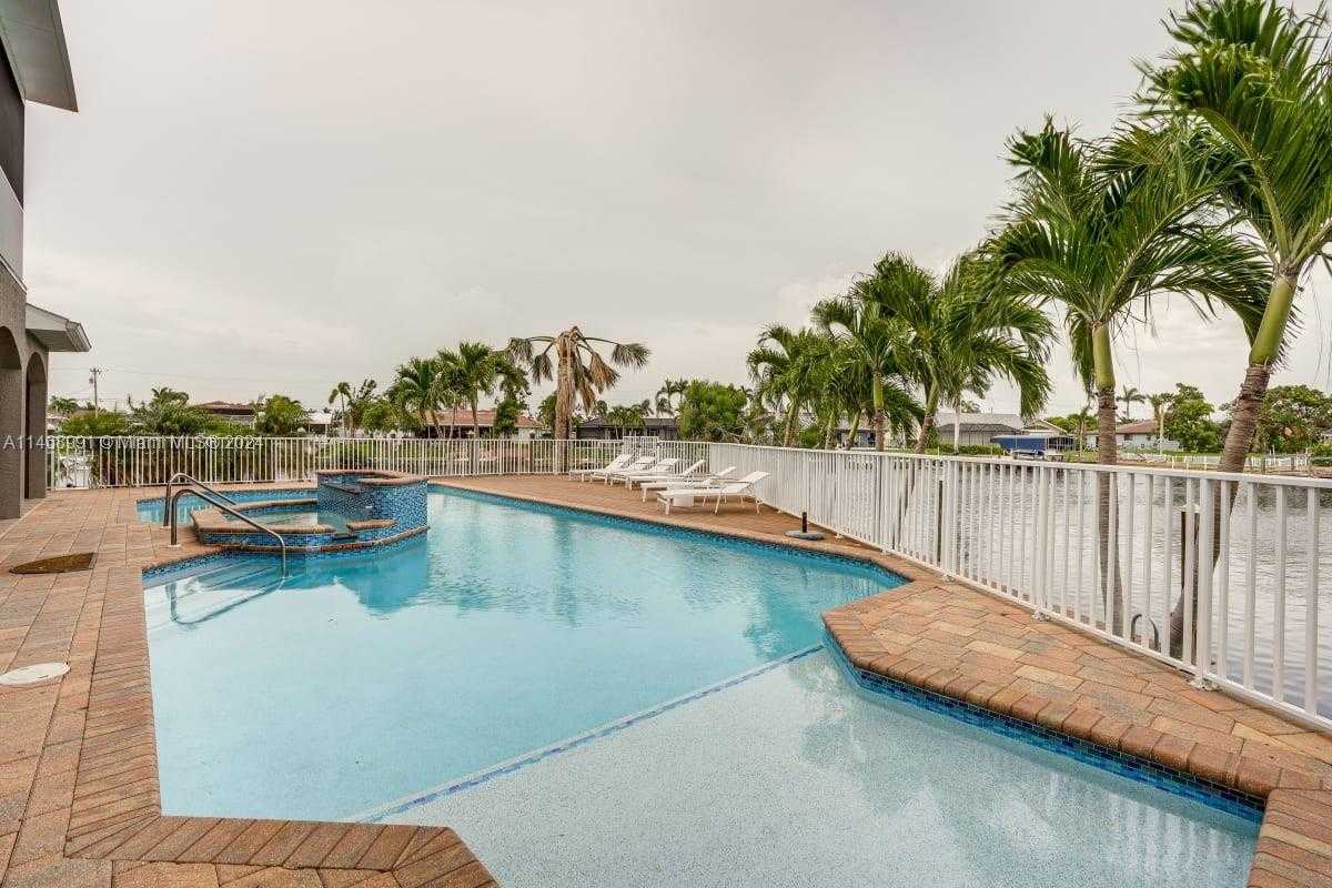 Small Image of 1759 SE 46TH STREET, Cape Coral Number 7