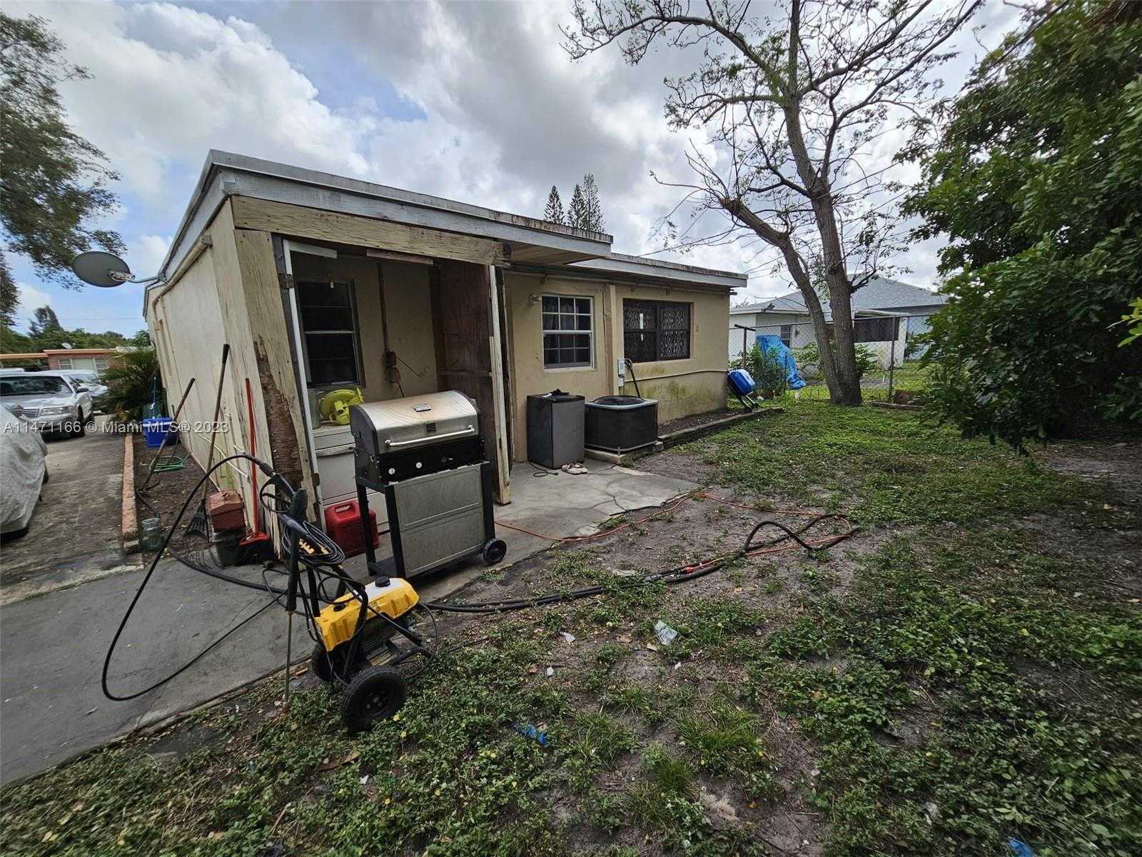 Small Image of 1817 NORTH WEST 25TH AVE, Fort Lauderdale Number 18