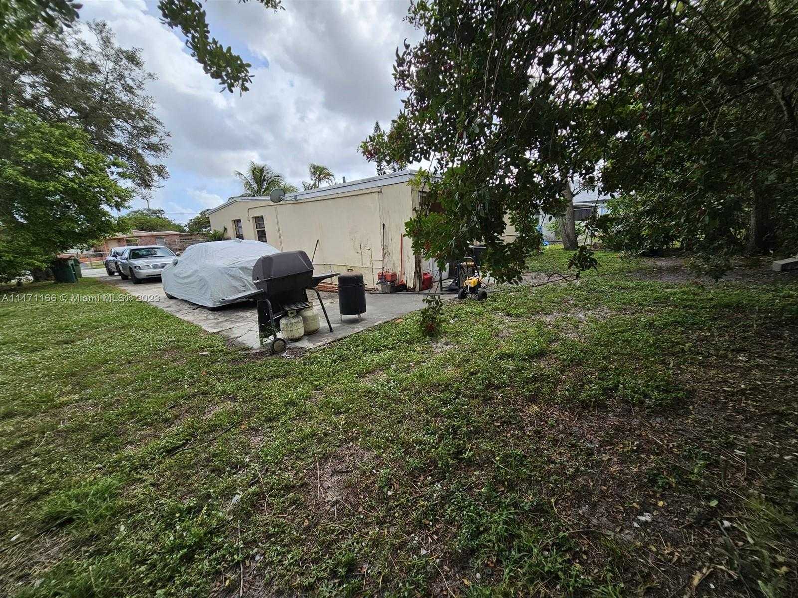 Small Image of 1817 NORTH WEST 25TH AVE, Fort Lauderdale Number 19