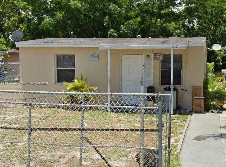 Small Image of 1817 NORTH WEST 25TH AVE, Fort Lauderdale Number 3