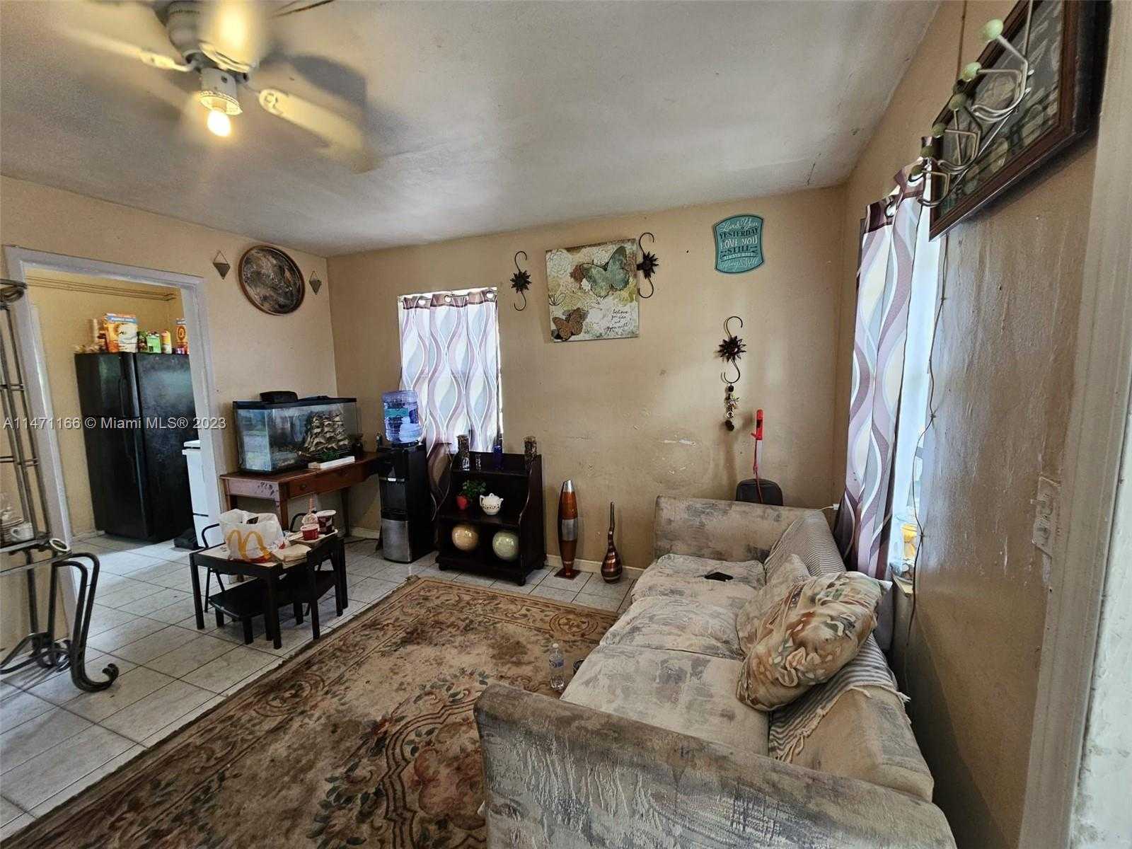 Small Image of 1817 NORTH WEST 25TH AVE, Fort Lauderdale Number 4