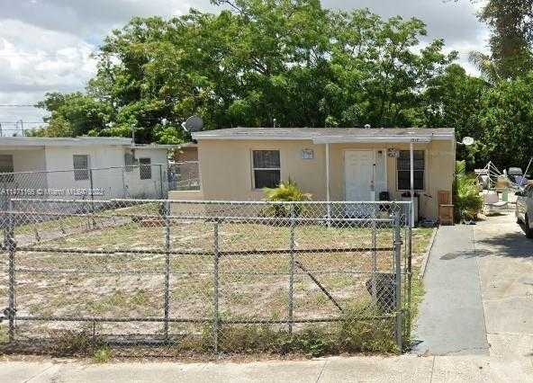 Small Image of 1817 NORTH WEST 25TH AVE, Fort Lauderdale Number 8