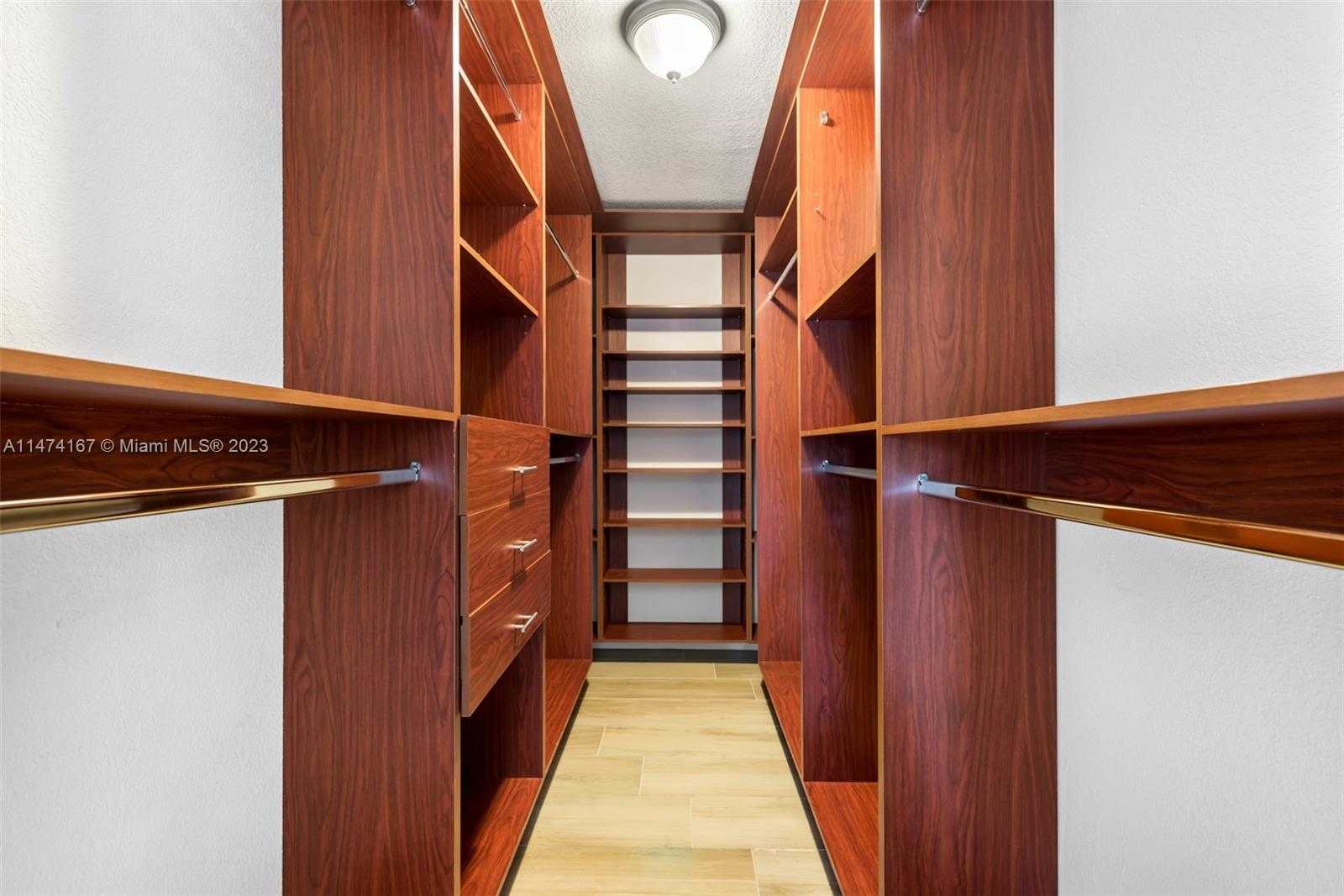 Small Image of 1173 NORTH EAST 104TH ST, Miami Shores Number 22