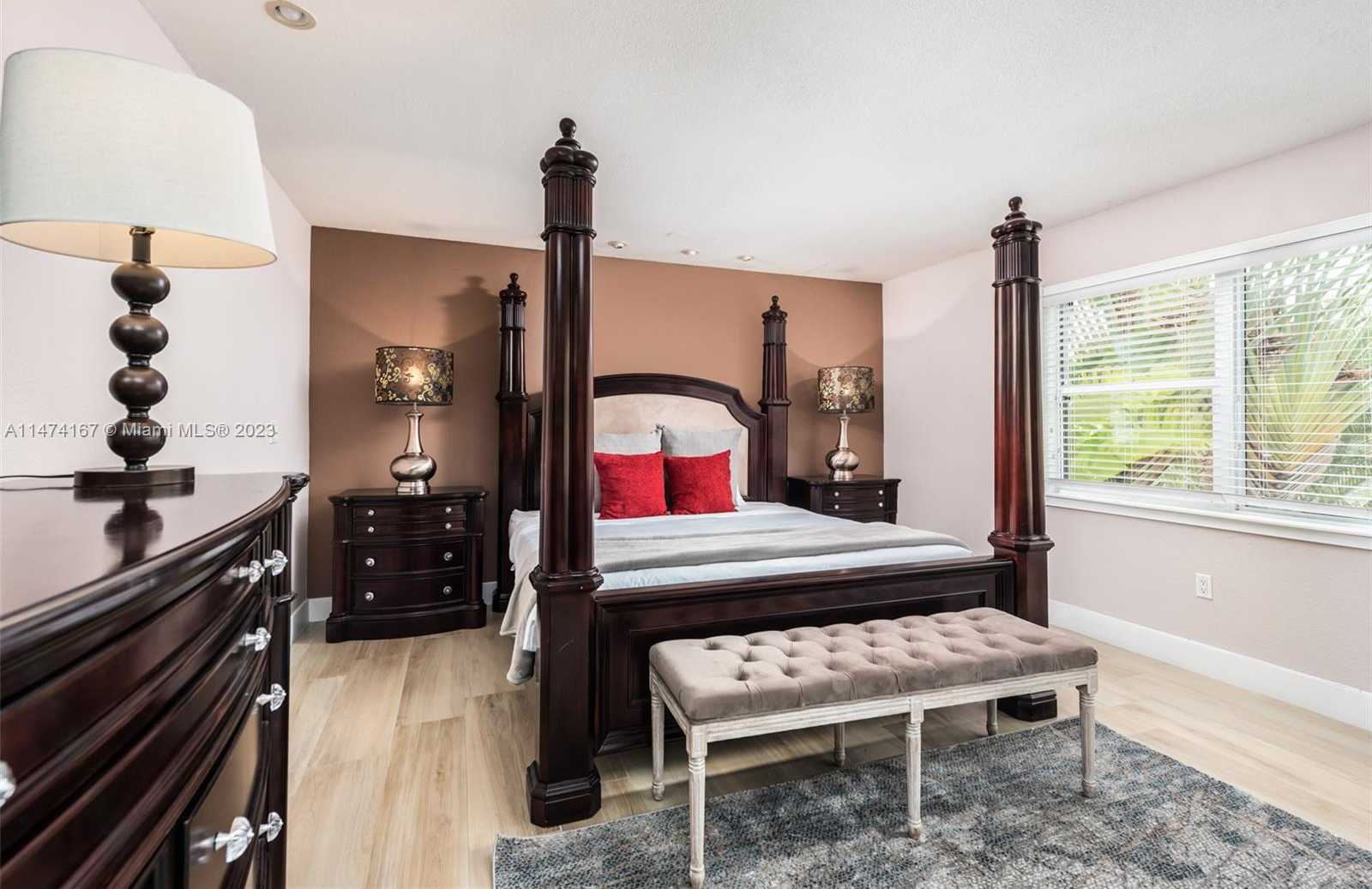 Small Image of 1173 NORTH EAST 104TH ST, Miami Shores Number 44