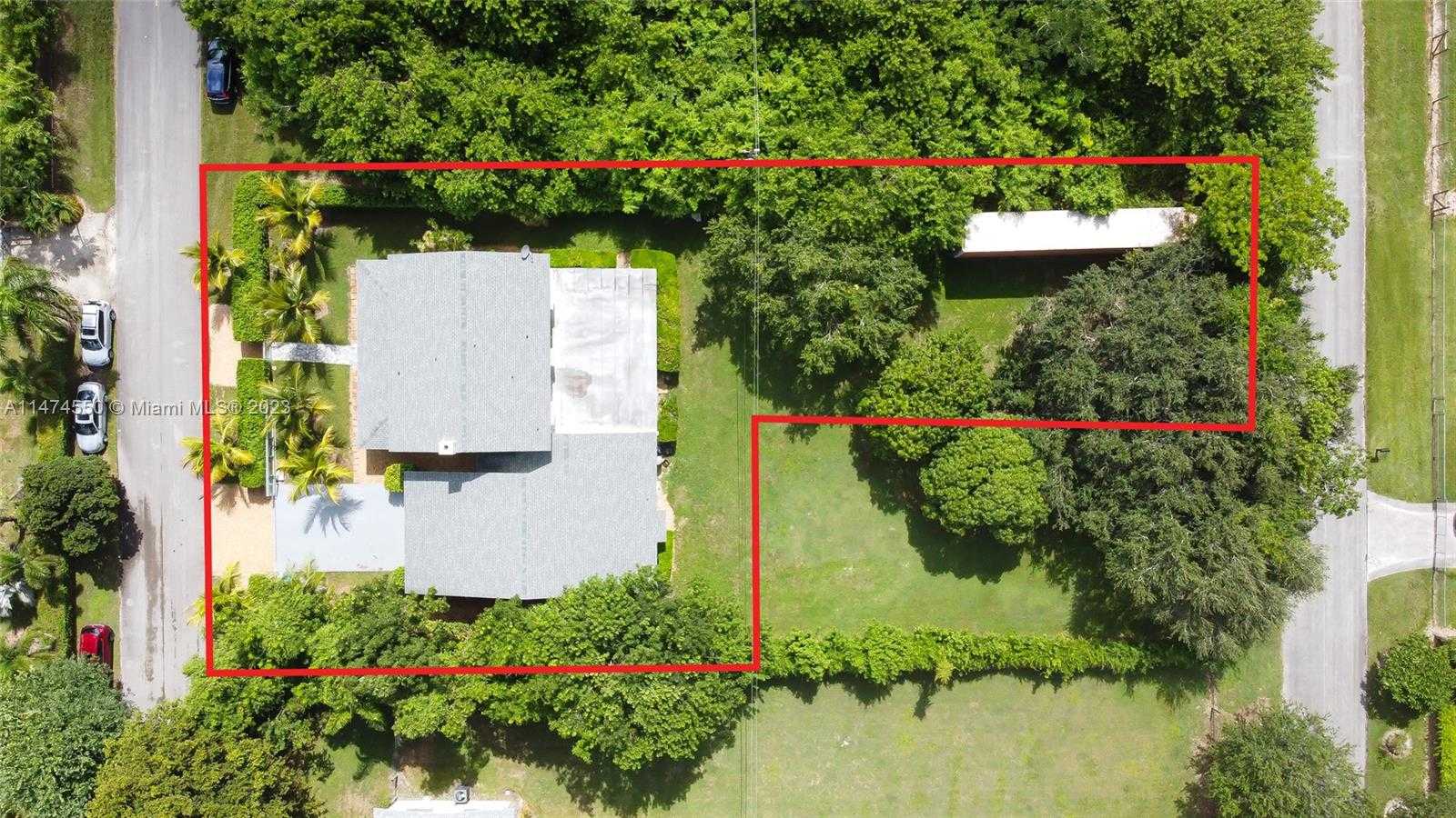 Small Image of 19720 SOUTH WEST 242ND TER, Homestead Number 44