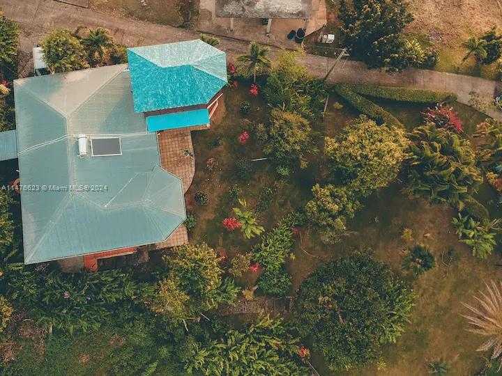Small Image of CALIBISHE, DOMINICA, Out of City Number 10