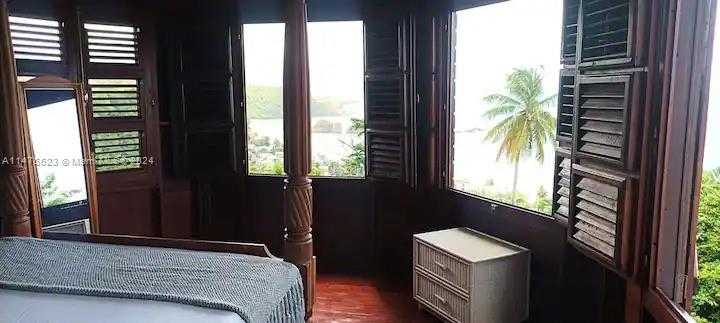 Small Image of CALIBISHE, DOMINICA, Out of City Number 40