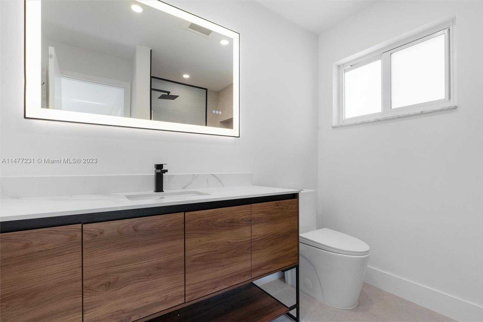 Small Image of 5900 NORTH EAST 21ST AVE, Fort Lauderdale Number 28