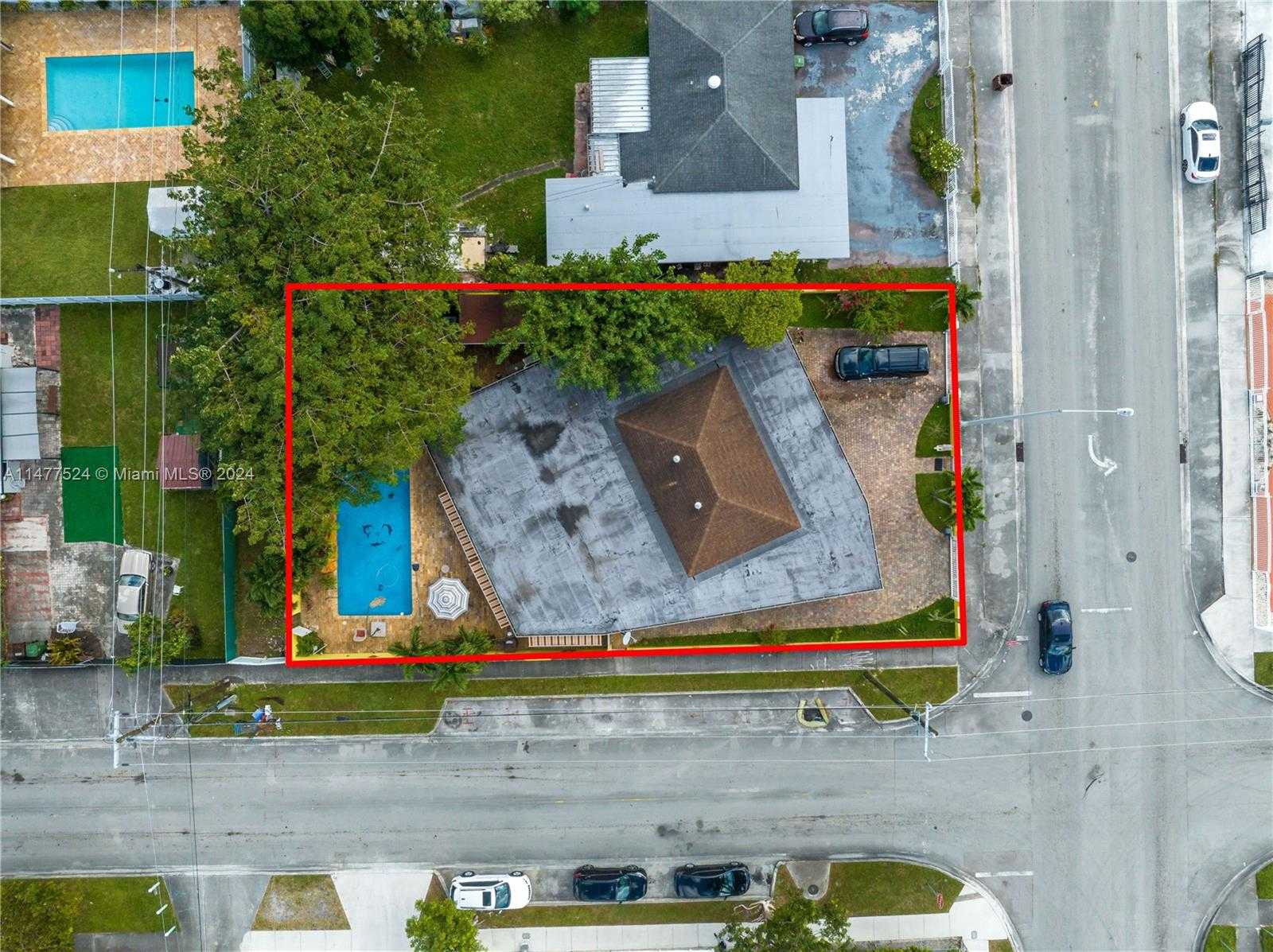 Small Image of 901 EAST 32ND ST, Hialeah Number 25