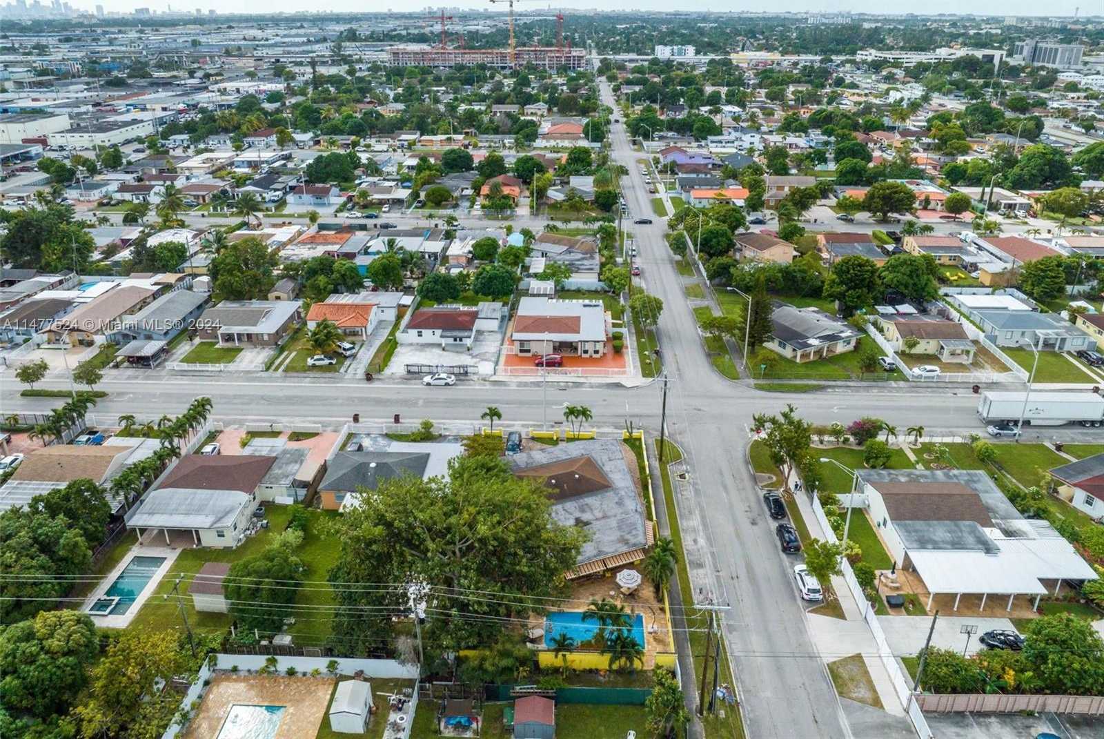 Small Image of 901 EAST 32ND ST, Hialeah Number 9