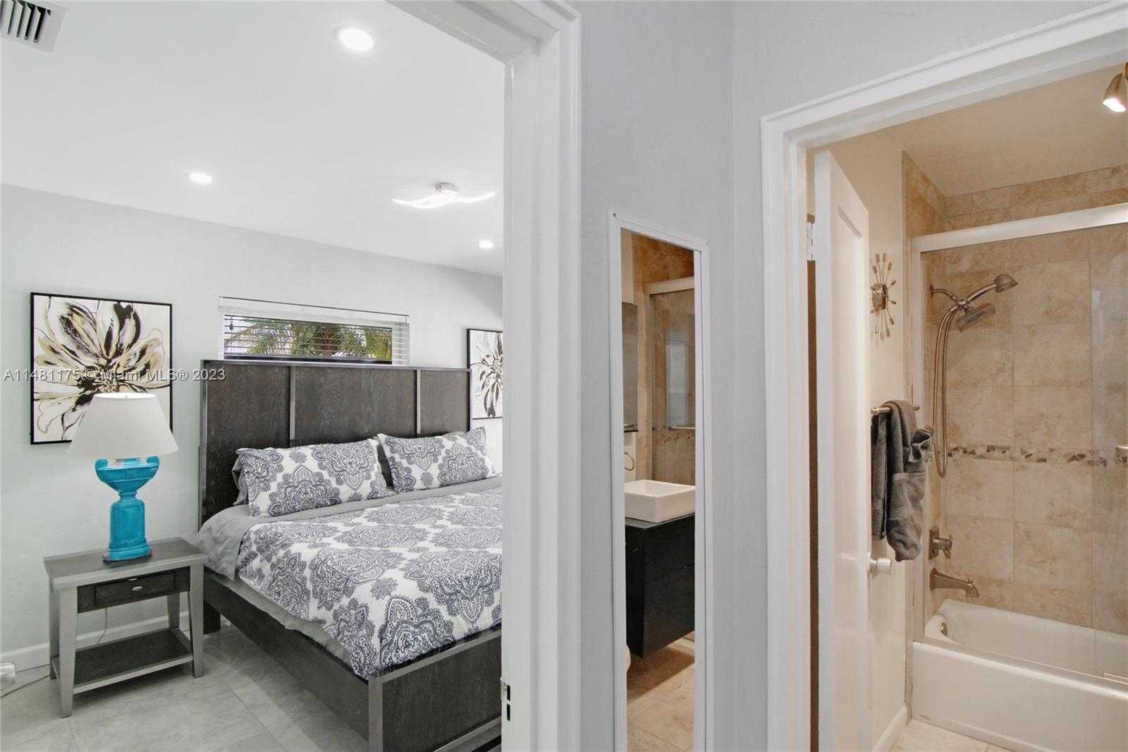 Small Image of 1516 WILEY ST, Hollywood Number 11