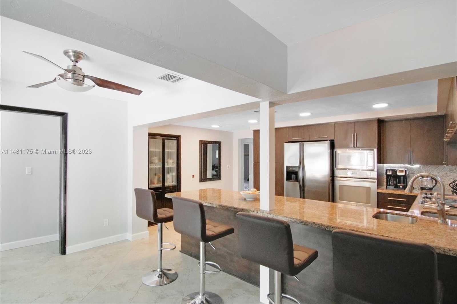 Small Image of 1516 WILEY ST, Hollywood Number 25