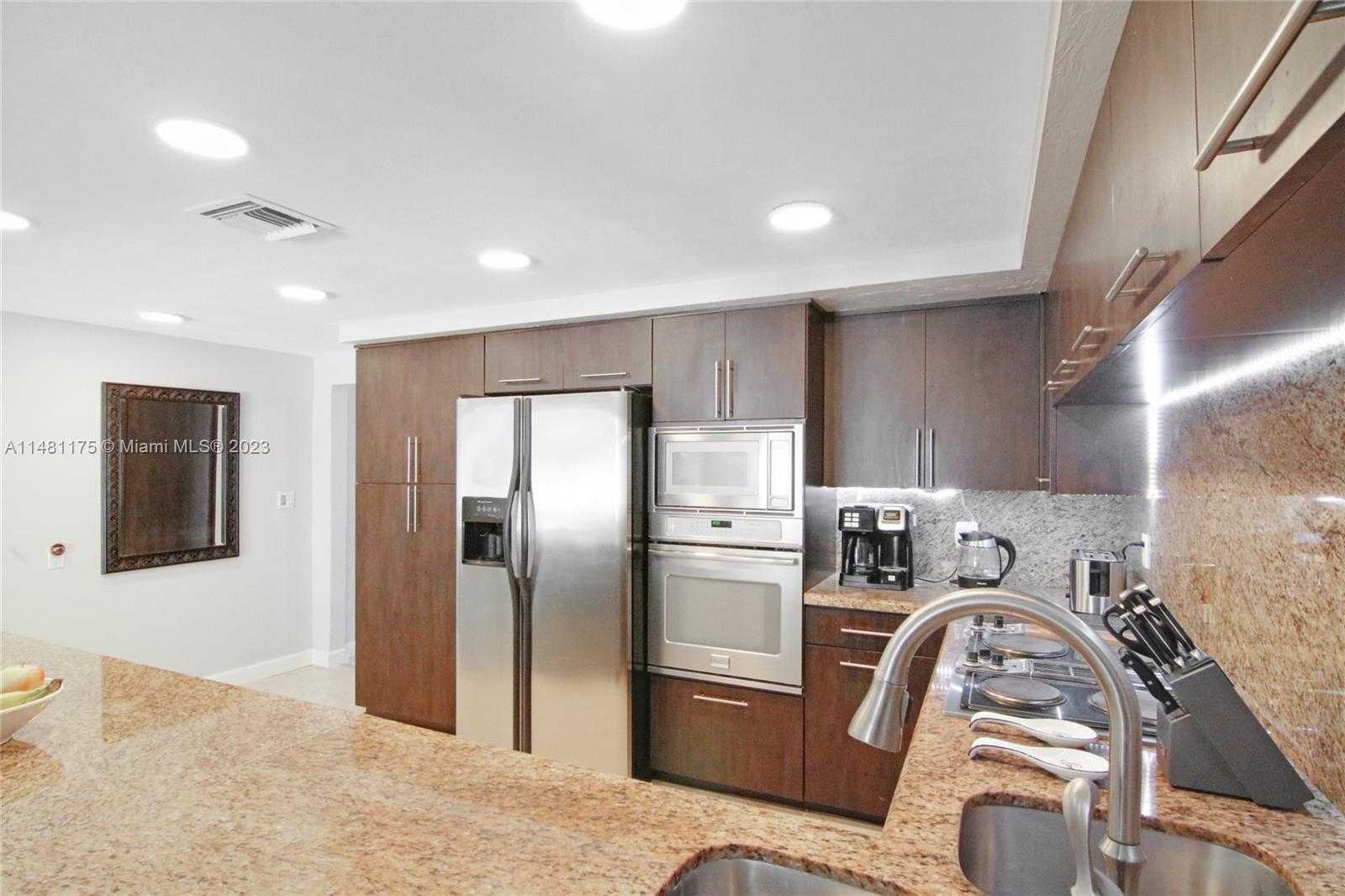 Small Image of 1516 WILEY ST, Hollywood Number 26