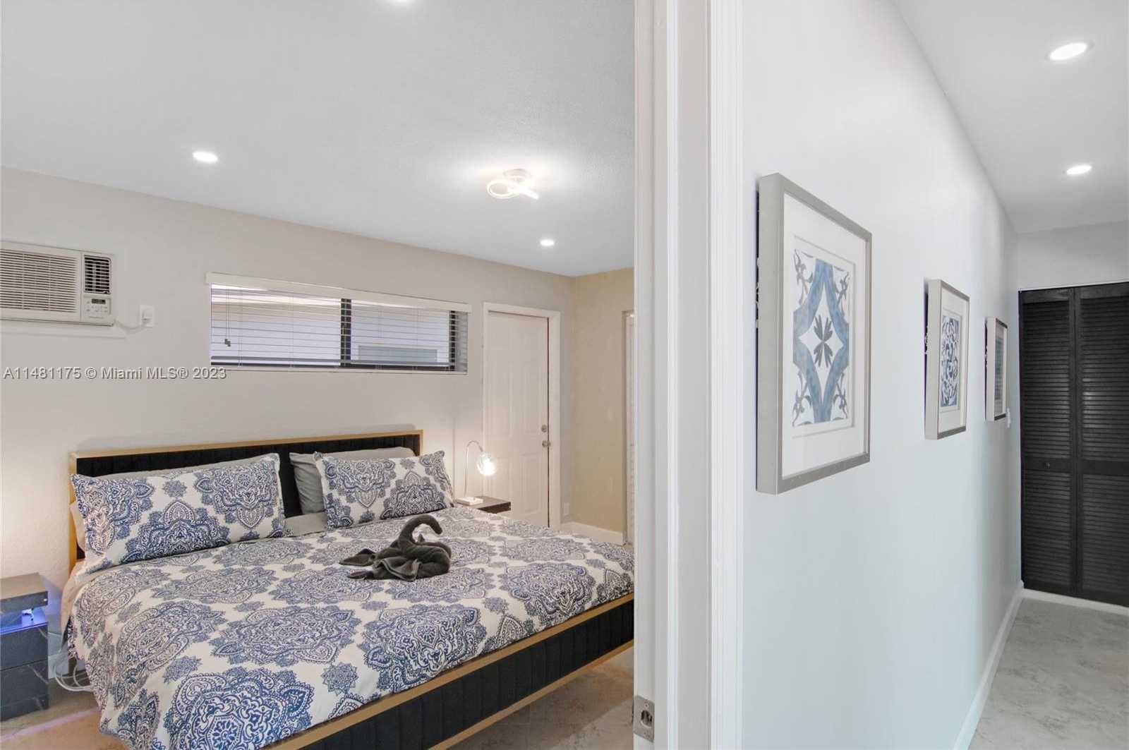 Small Image of 1516 WILEY ST, Hollywood Number 27