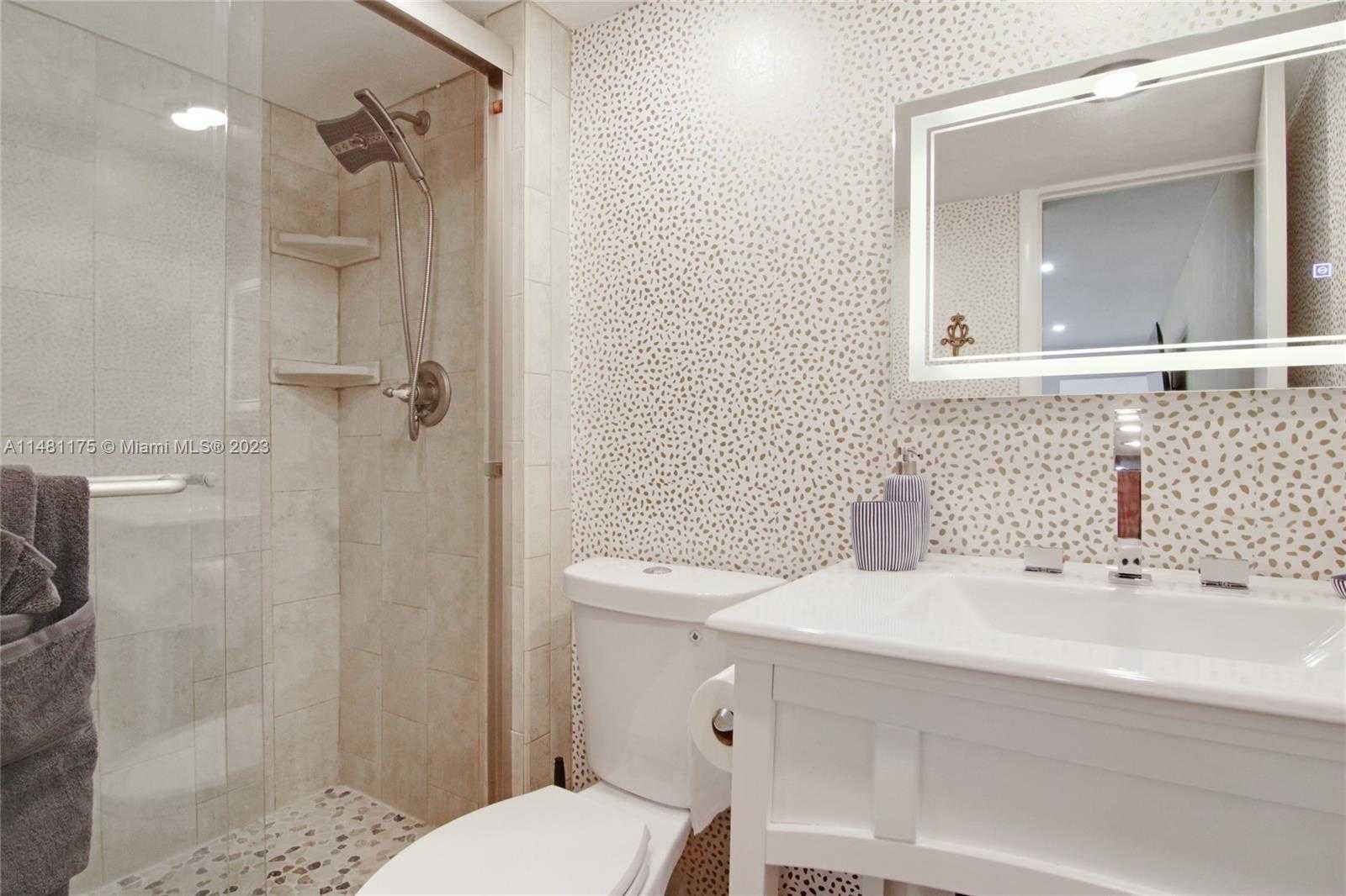 Small Image of 1516 WILEY ST, Hollywood Number 30