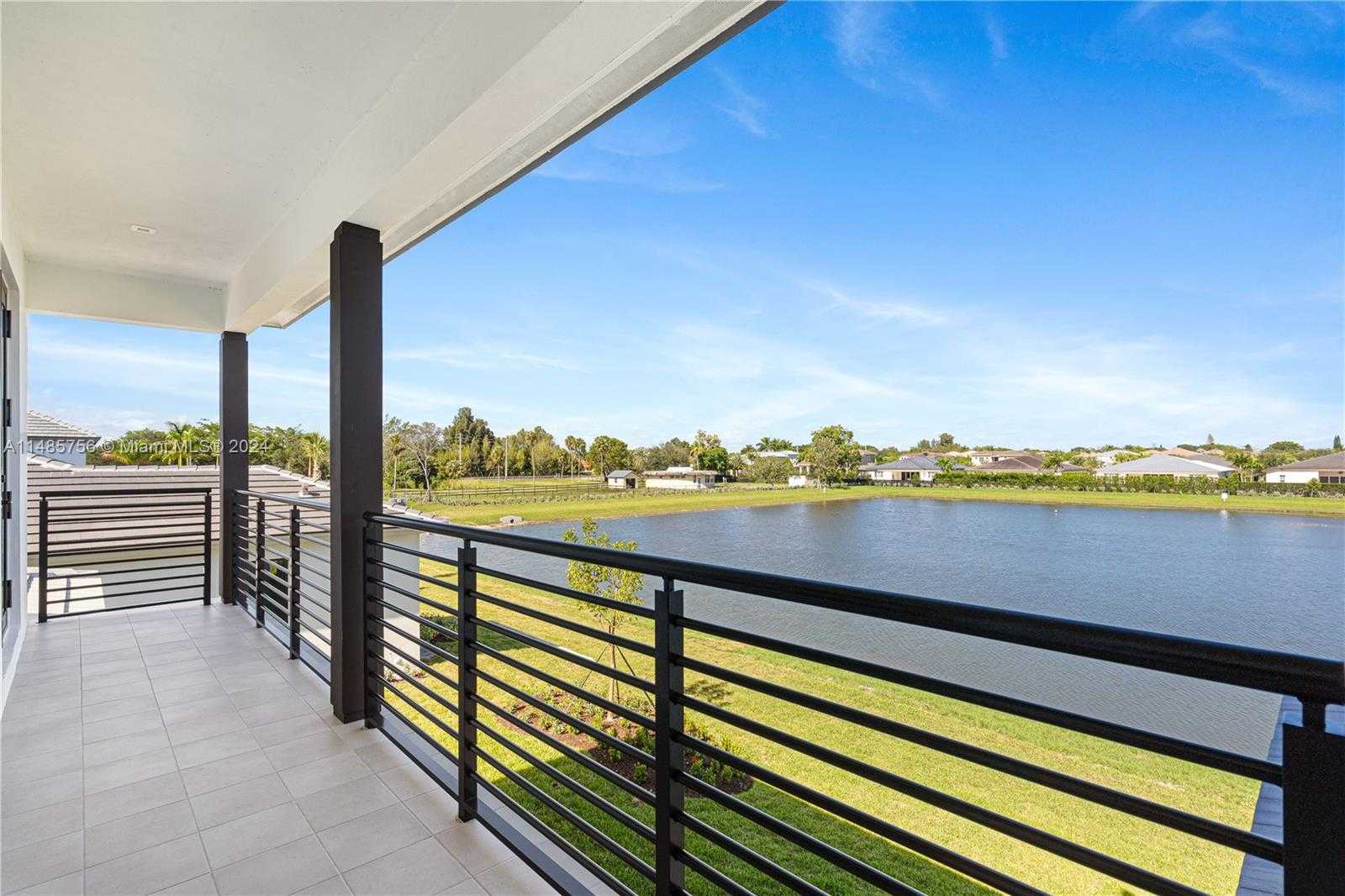 Small Image of 10455 SOUTH WEST 57TH CT, Cooper City Number 6