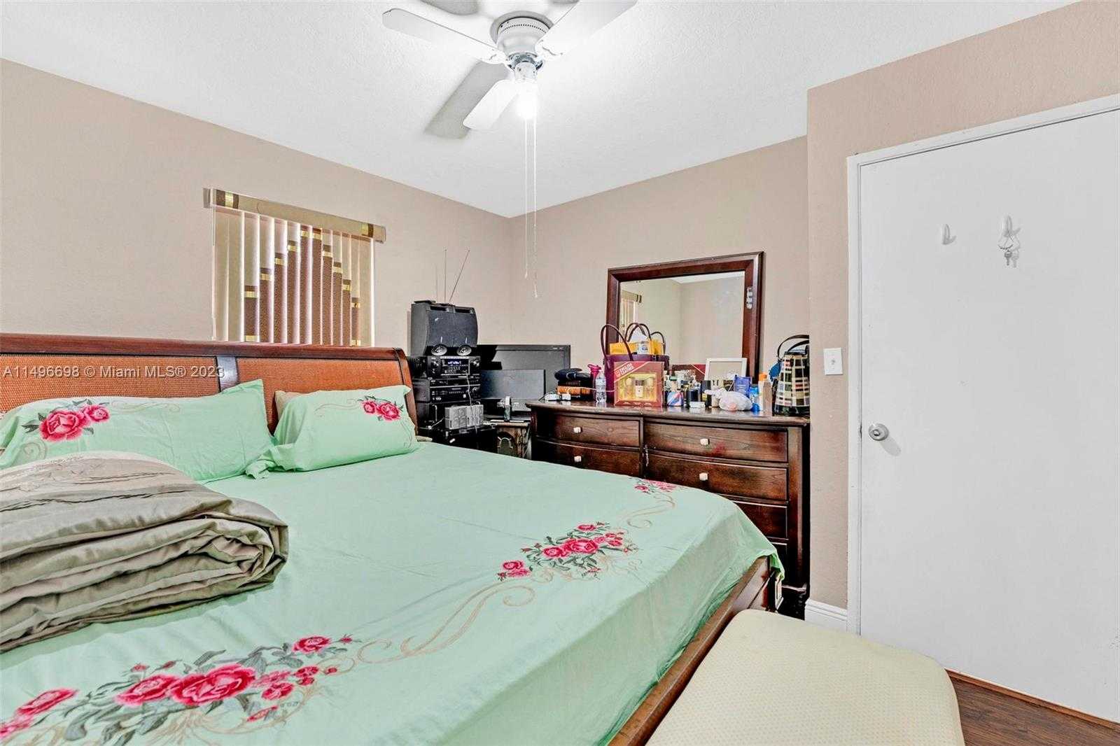 Small Image of 1026, West Palm Beach Number 40