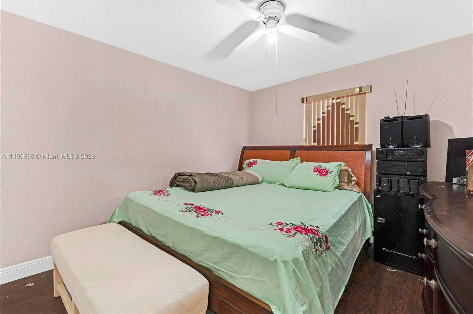 Small Image of 1026, West Palm Beach Number 41