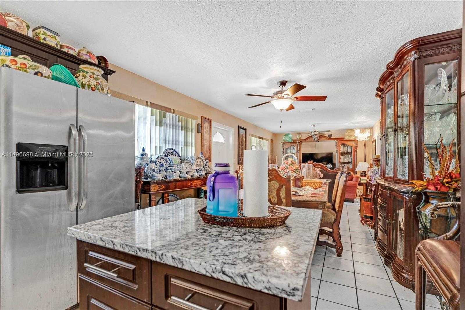 Small Image of 1026, West Palm Beach Number 43