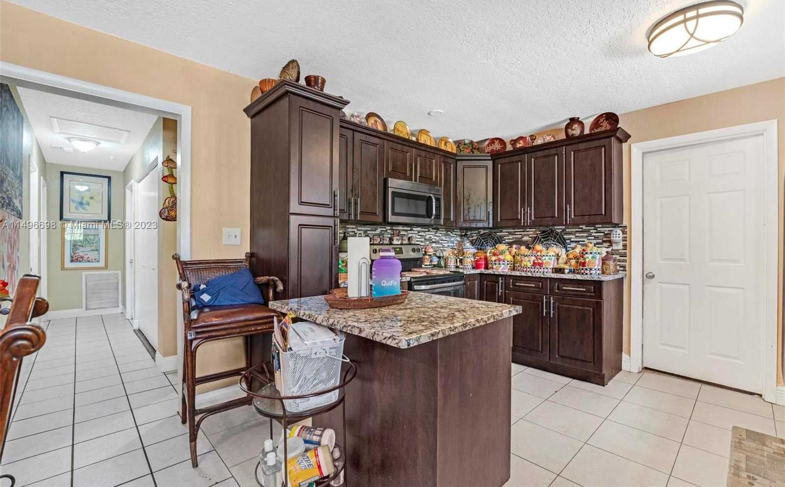 Small Image of 1026, West Palm Beach Number 47