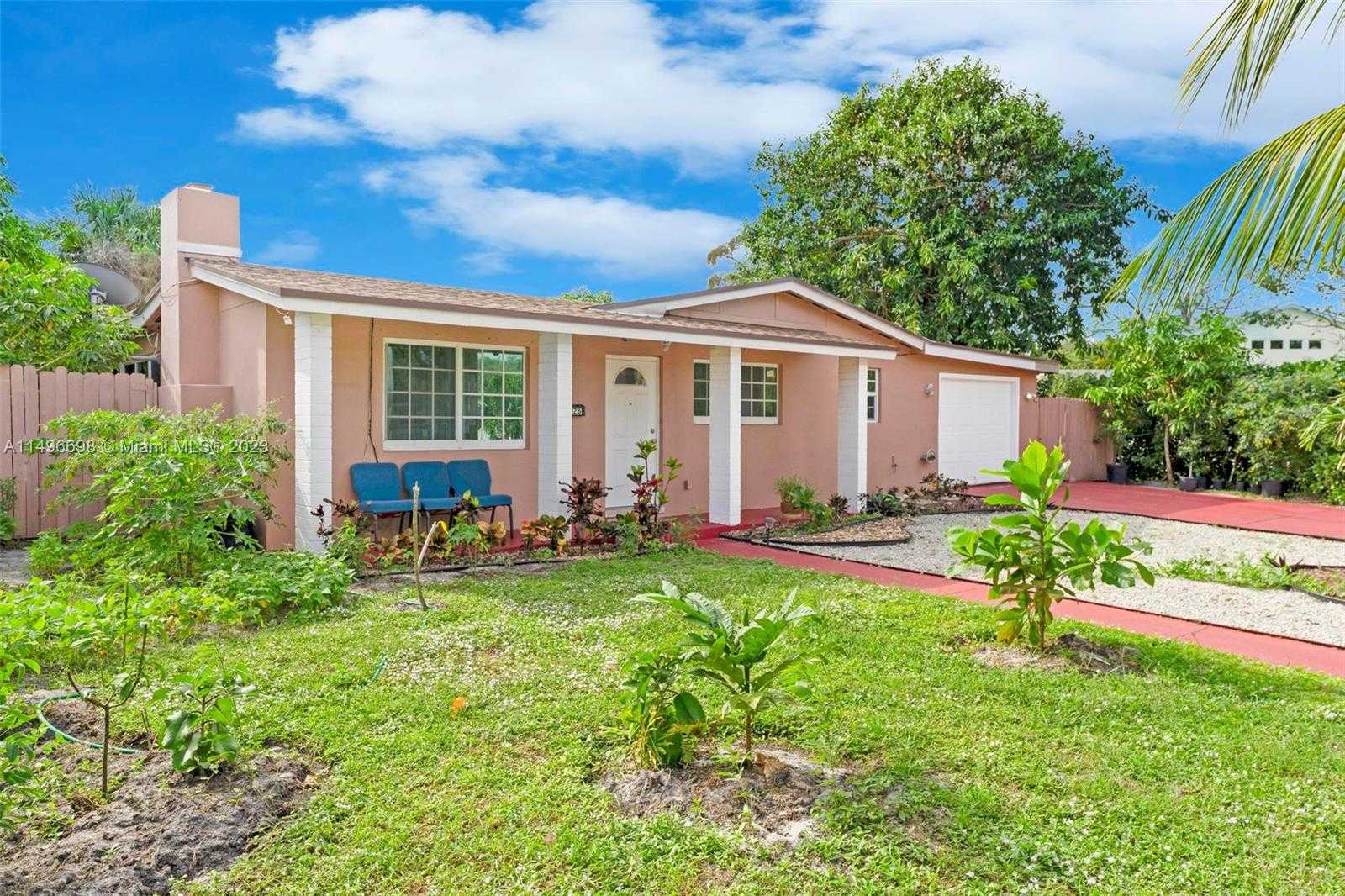 Small Image of 1026, West Palm Beach Number 50