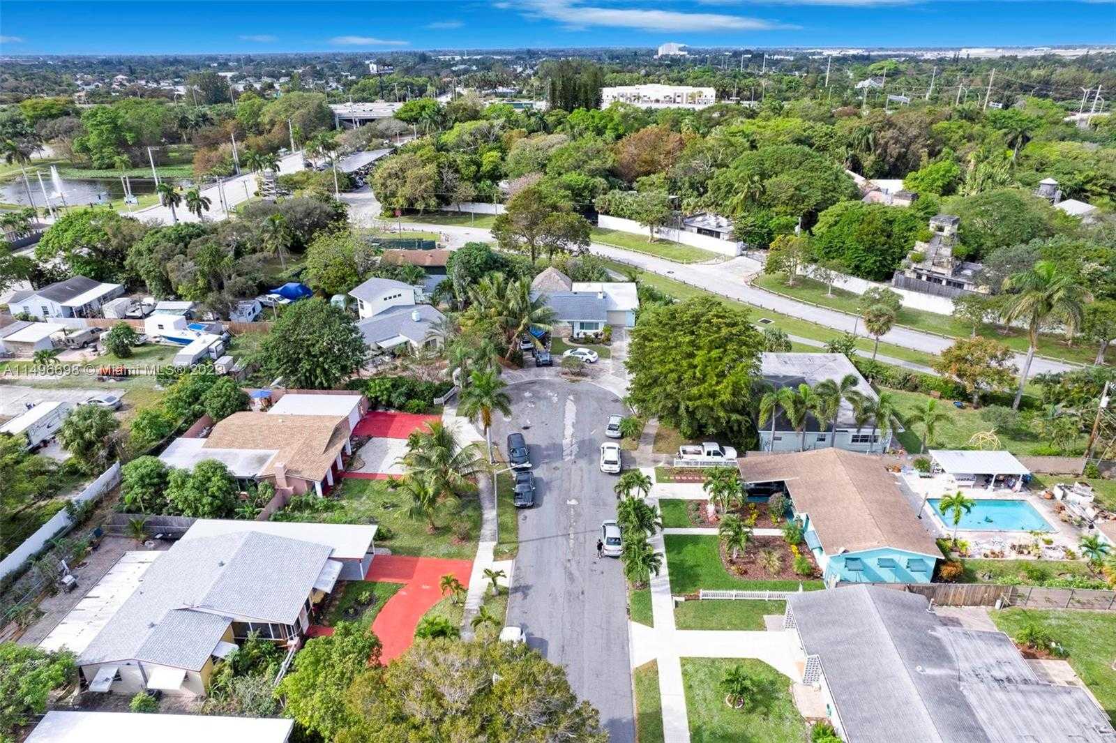 Small Image of 1026, West Palm Beach Number 53