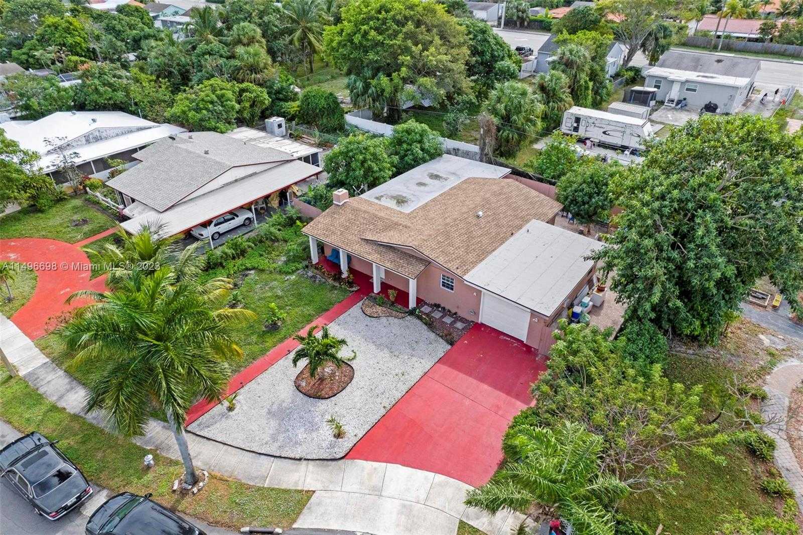 Small Image of 1026, West Palm Beach Number 7