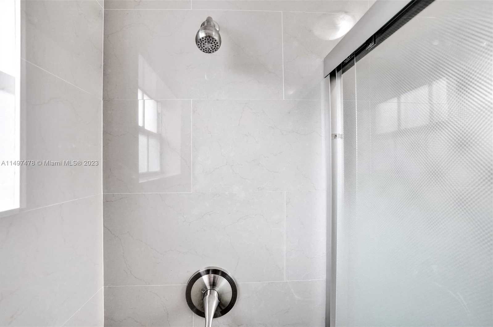 Small Image of 210 NORTH 72ND AVE, Hollywood Number 12