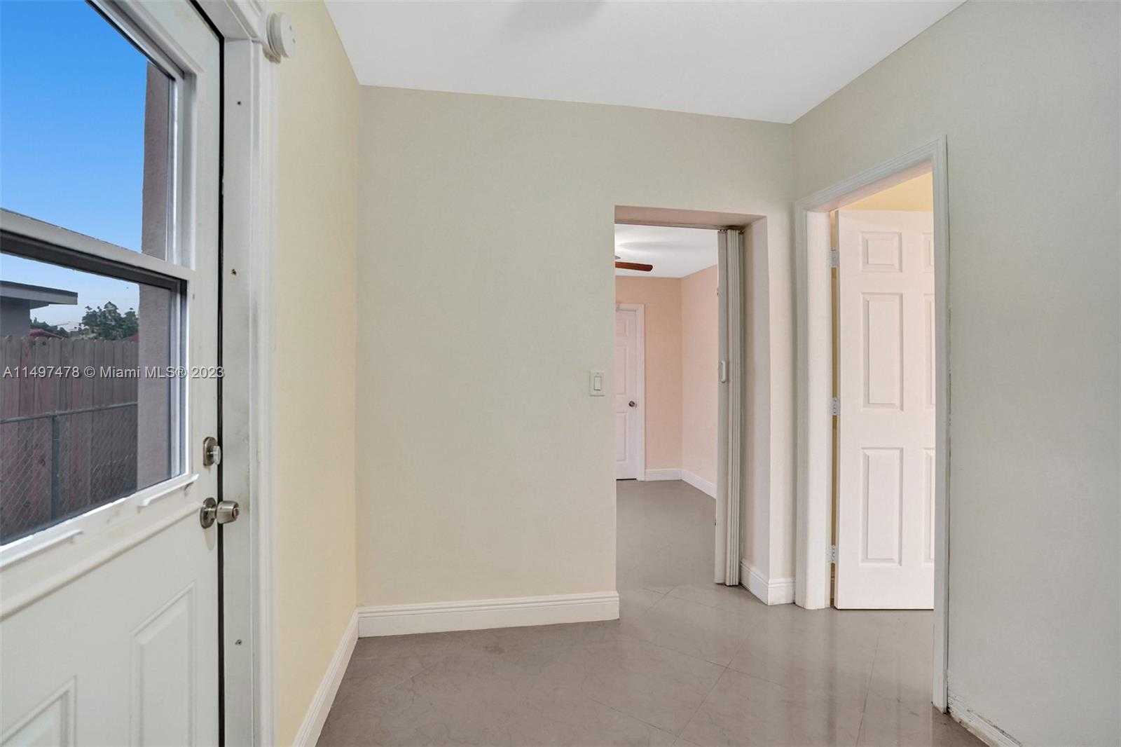 Small Image of 210 NORTH 72ND AVE, Hollywood Number 26