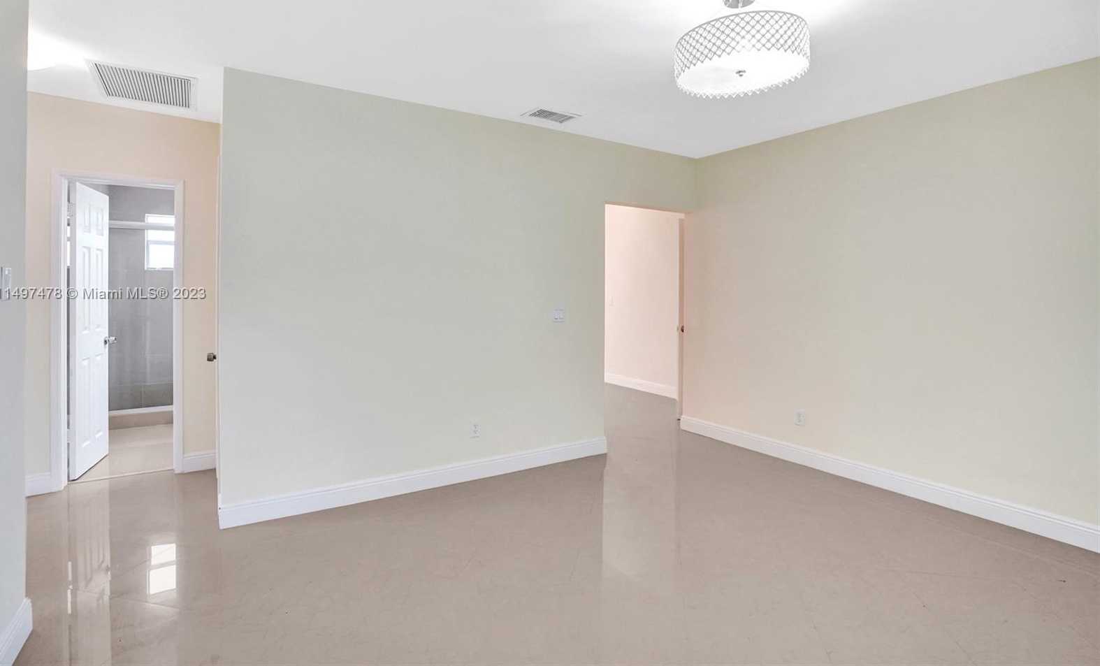 Small Image of 210 NORTH 72ND AVE, Hollywood Number 6